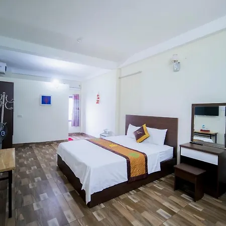 Family Transit 2 Hotel Hanoi Exterior photo